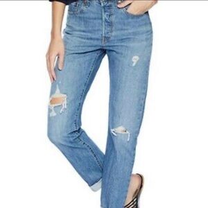Levi’s 501‎ Distressed Boyfriend High Rise Button Fly Jeans Size 26